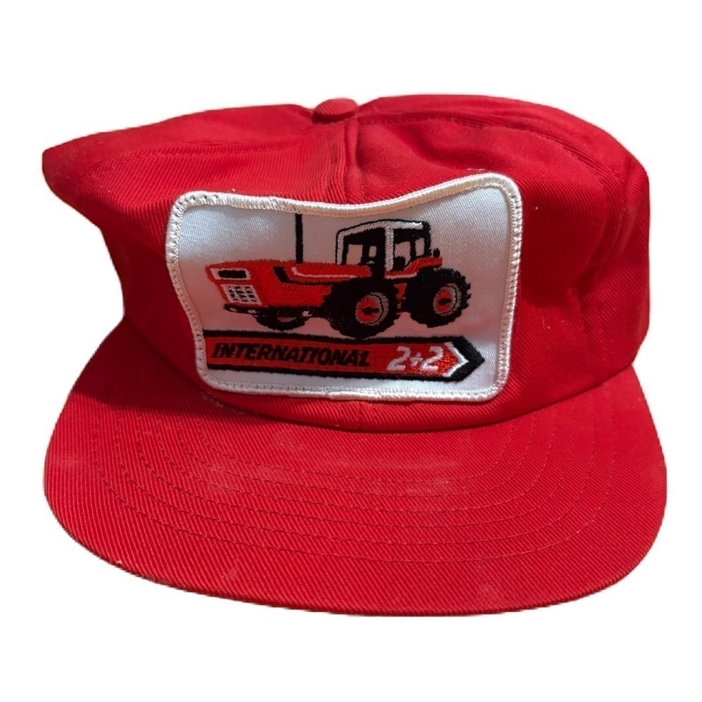 Vintage Case IH tractor 1980's Snapback trucker hat cap Louisville USA Red
